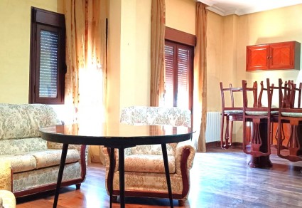 Piso en venta en Lucena, Zona Catalina Marín