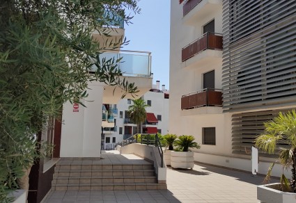 Piso en venta en Lucena, Zona Oeste Uno (Dehesa de la Villa)