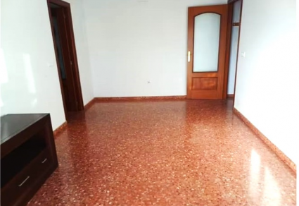 Piso en venta en Lucena, Zona Rotonda Fontanillas
