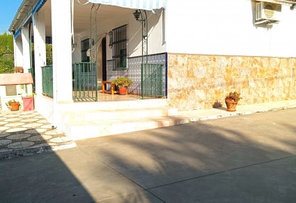 Chalet en venta en Lucena, Zona Carretera Rute