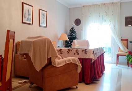 Piso en venta en Lucena, Zona Calle Cabrillana