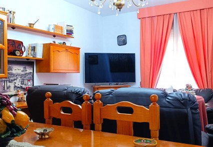 Piso en venta en Lucena, Zona Cabrillana