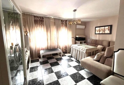 Piso en venta en Lucena, Zona Avda del Parque